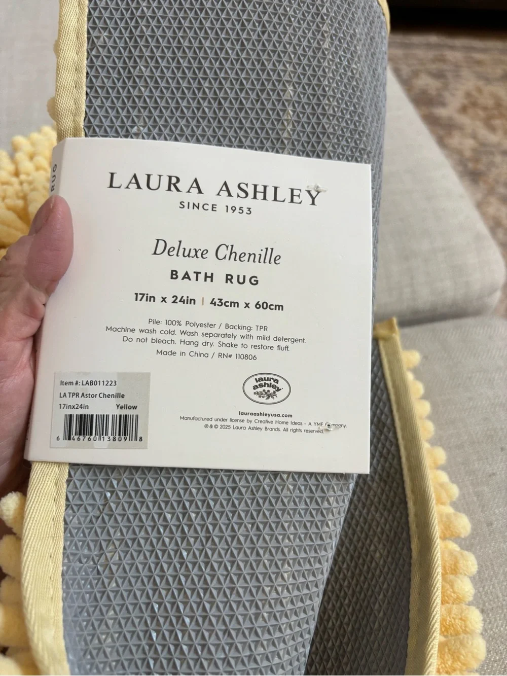 Laura Ashley Astor Chenille Bath Mat 17x24 Yellow Non-Slip Machine Washable NWT